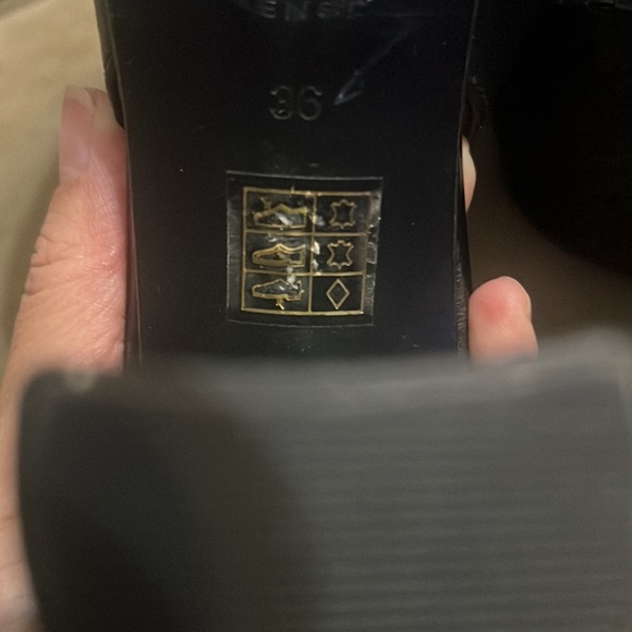 Brenda Zaro Peep Toe Heels black lather size 6 - Picture 8 of 12